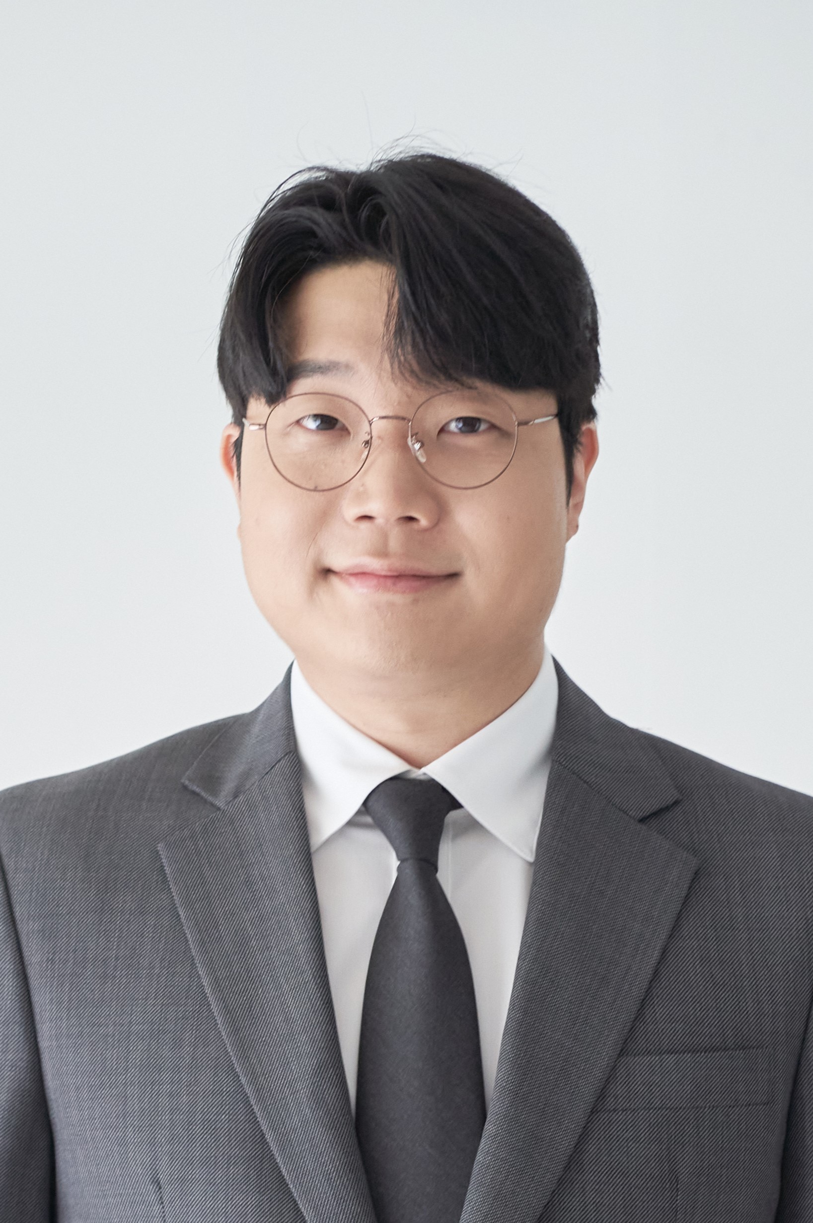 Hyunwoo Shin